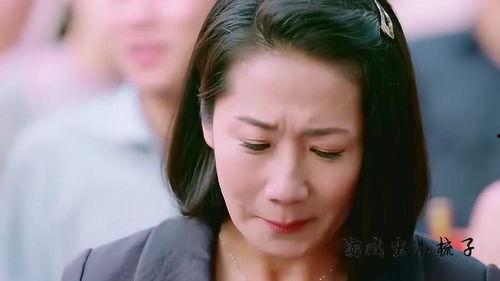 母亲泪,温情与坚韧的见证